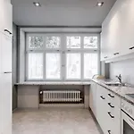 Belmont- Haus * アローザ